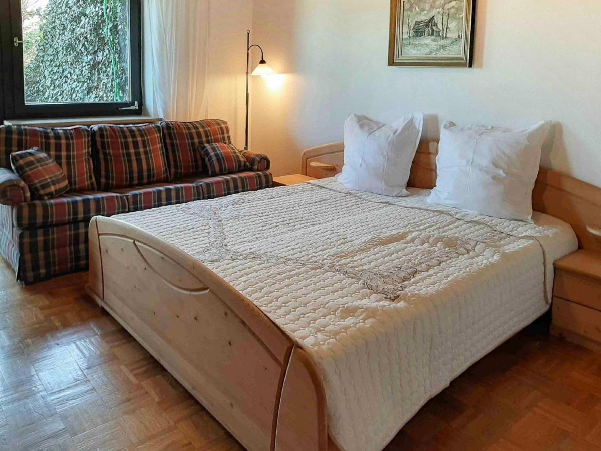 Ferienwohnung Am Hasenweg Ruhstorf an der Rott Екстериор снимка